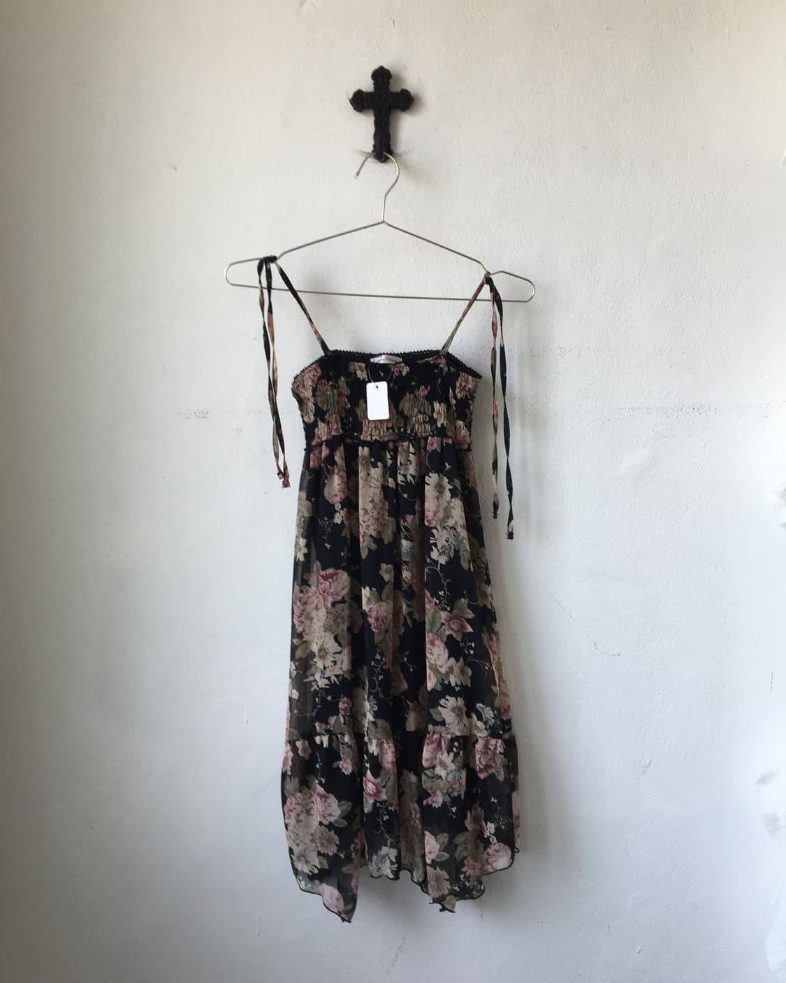 Rosa cheri flower pattern sleeveless one 상품이미지2