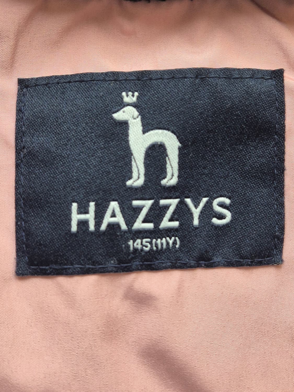 헤지스 키즈 핑크 롱패딩, 사이즈는 145입니다. 엉덩이 덮는 기장이라  상품이미지8