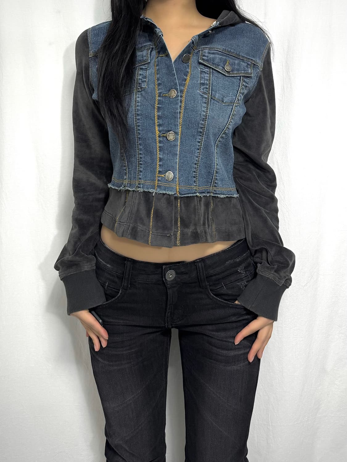 Hooded Crop Denim Jacket 상품이미지1
