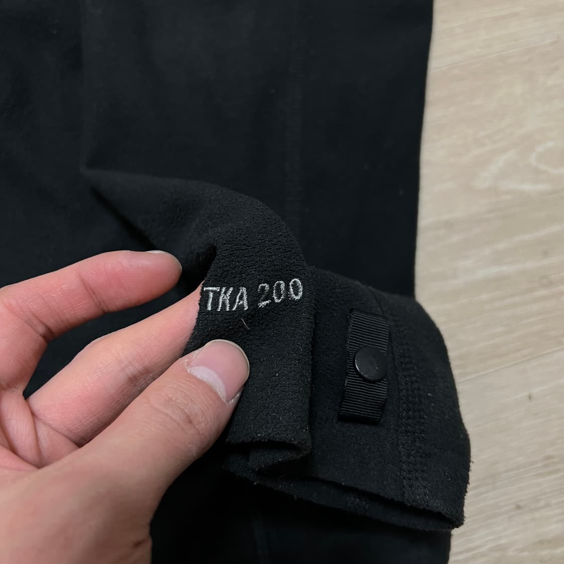 노스페이스 TKA 200 플리스 후리스 집업자켓 [블랙] M/95 상품이미지4