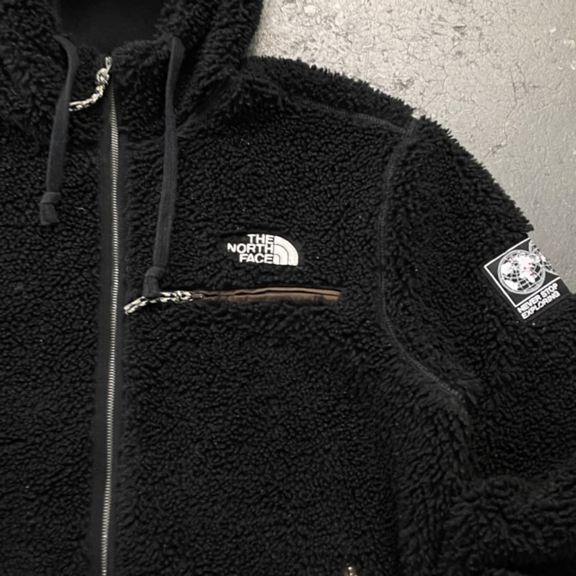 105 노스페이스 세이브 더 얼스 후리스 상품이미지2