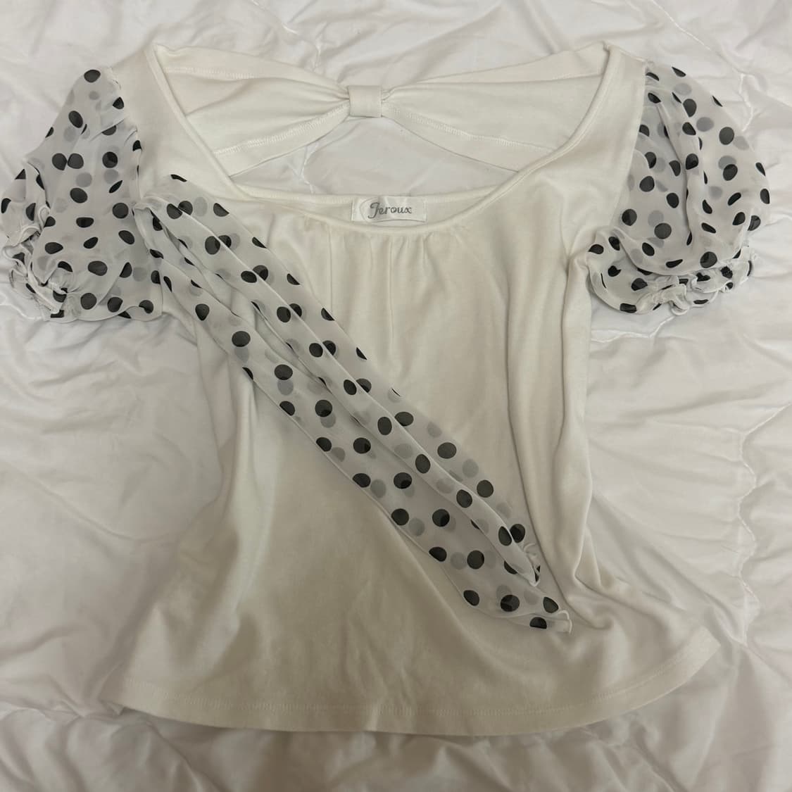 Jeroux 도트 쉬폰 퍼프 백리본 반팔 상품이미지2