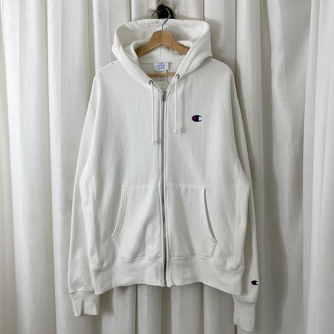 챔피온 화이트 자수로고 후드 집업 상품이미지1