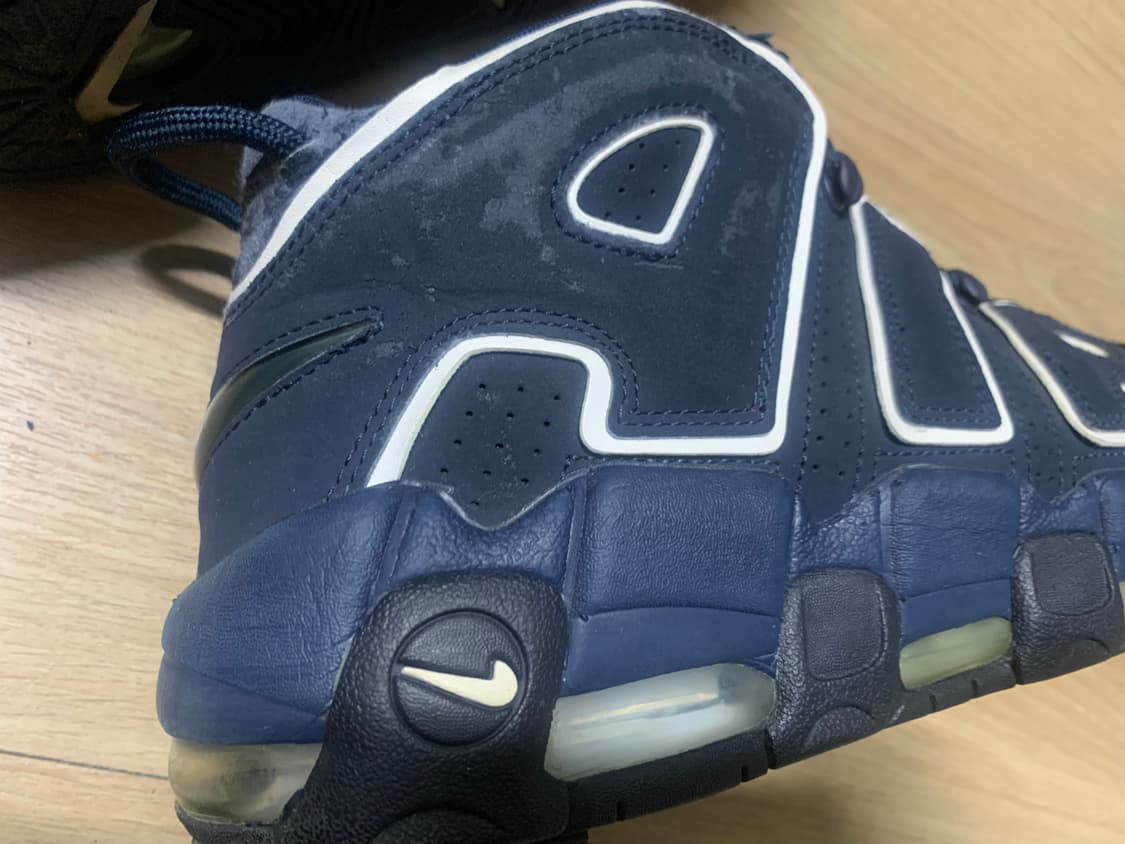 나이키 업템포 옵시디언 사이즈 270 판매 합니다 상품이미지4