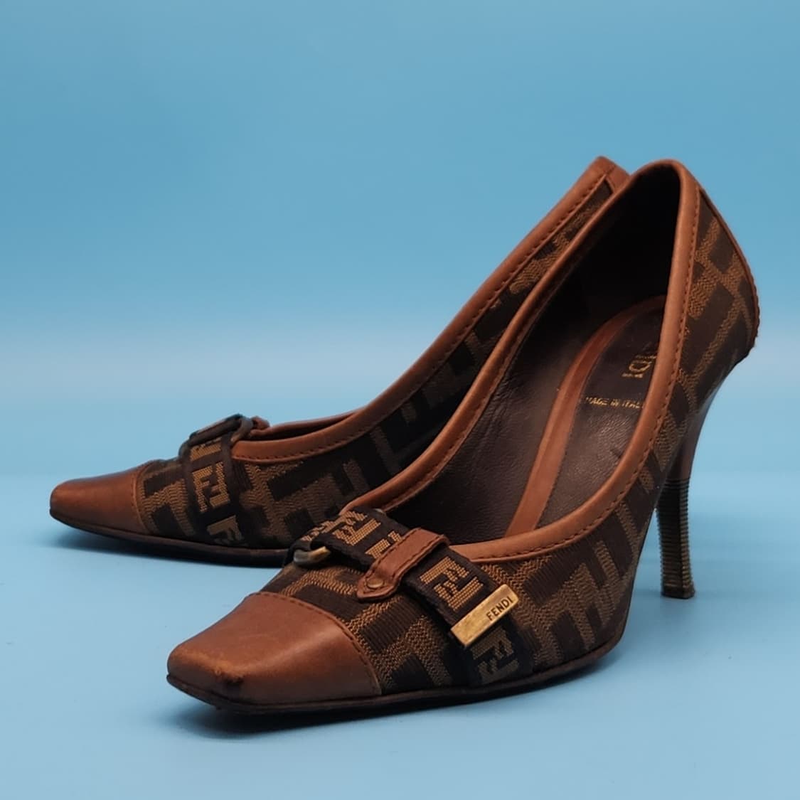 ooo 펜디 캔버스 여성힐36 230 굽9 상품이미지1