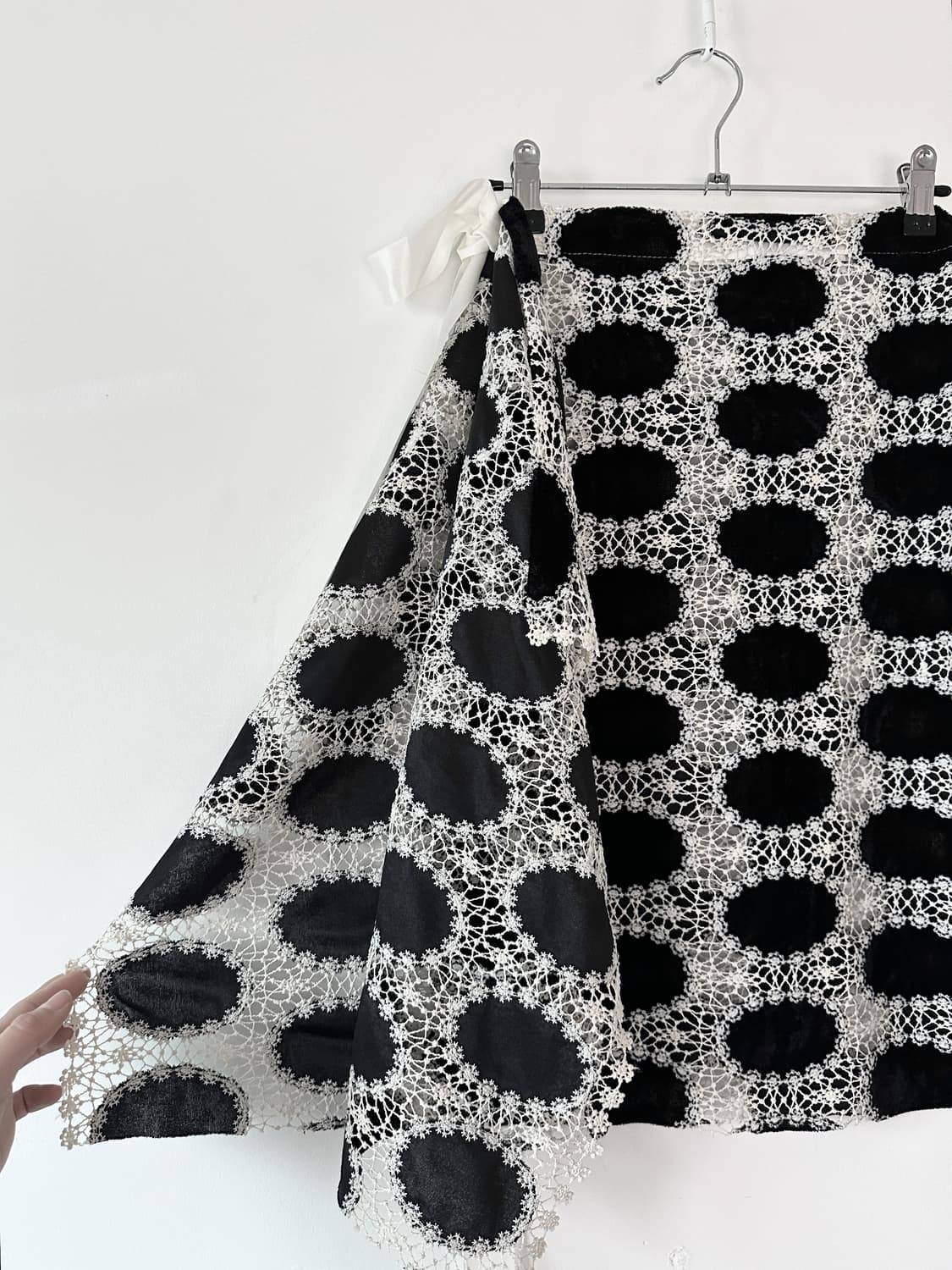 Dot wrap layer skirt / black 상품이미지2