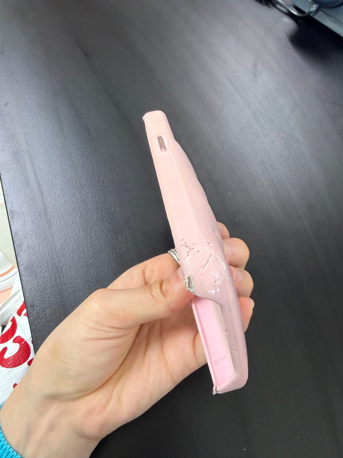 어반소피스티케이션 아이폰 15 pro 푸퍼케이스 핑크 상품이미지6