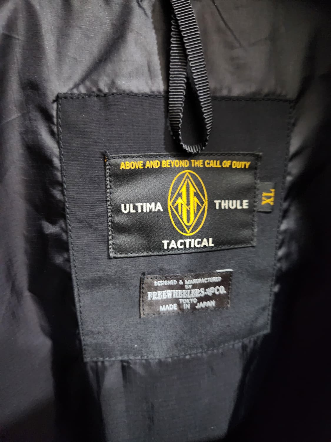 프리휠러스 utt 올 어라운드 하드쉘 파카 패딩 상품이미지3