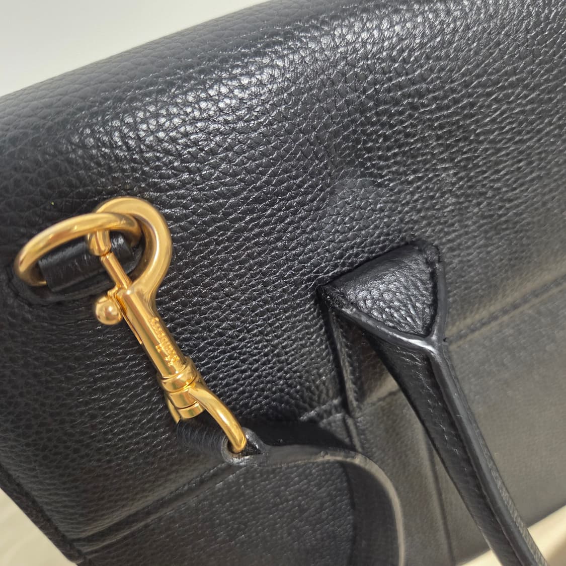 Mulberry 멀버리 정품 뉴베이스워터 금장 블랙 그레인 투웨이 플랩백 상품이미지8