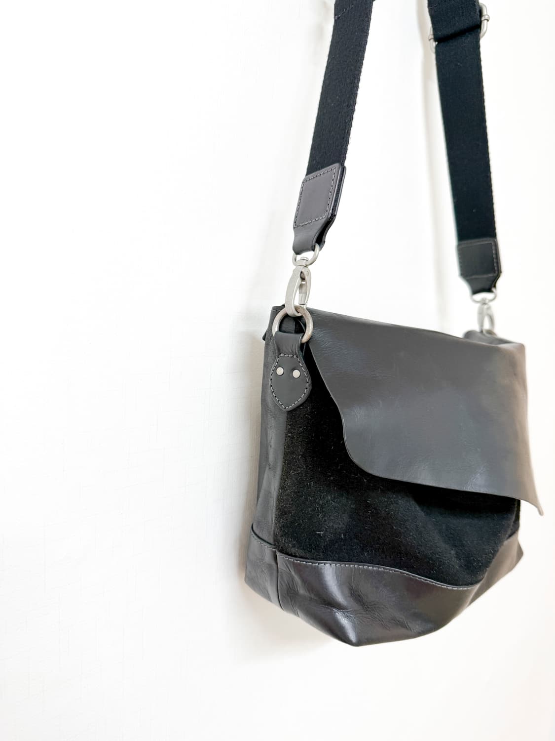 nano universe 통가죽 숄더백 상품이미지3