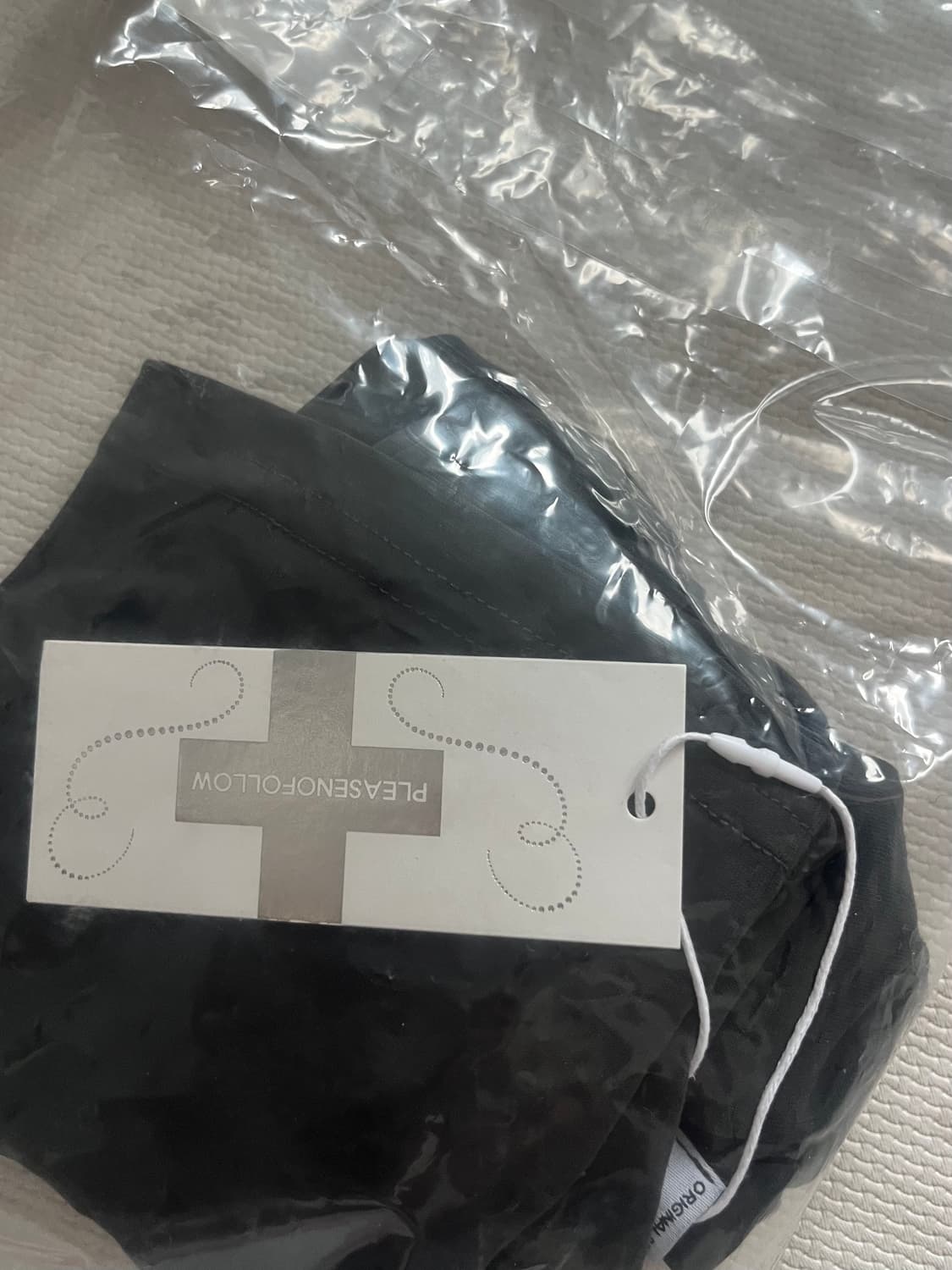 플노팔 Kira Ston Long Sleeve Top (Black) 상품이미지4