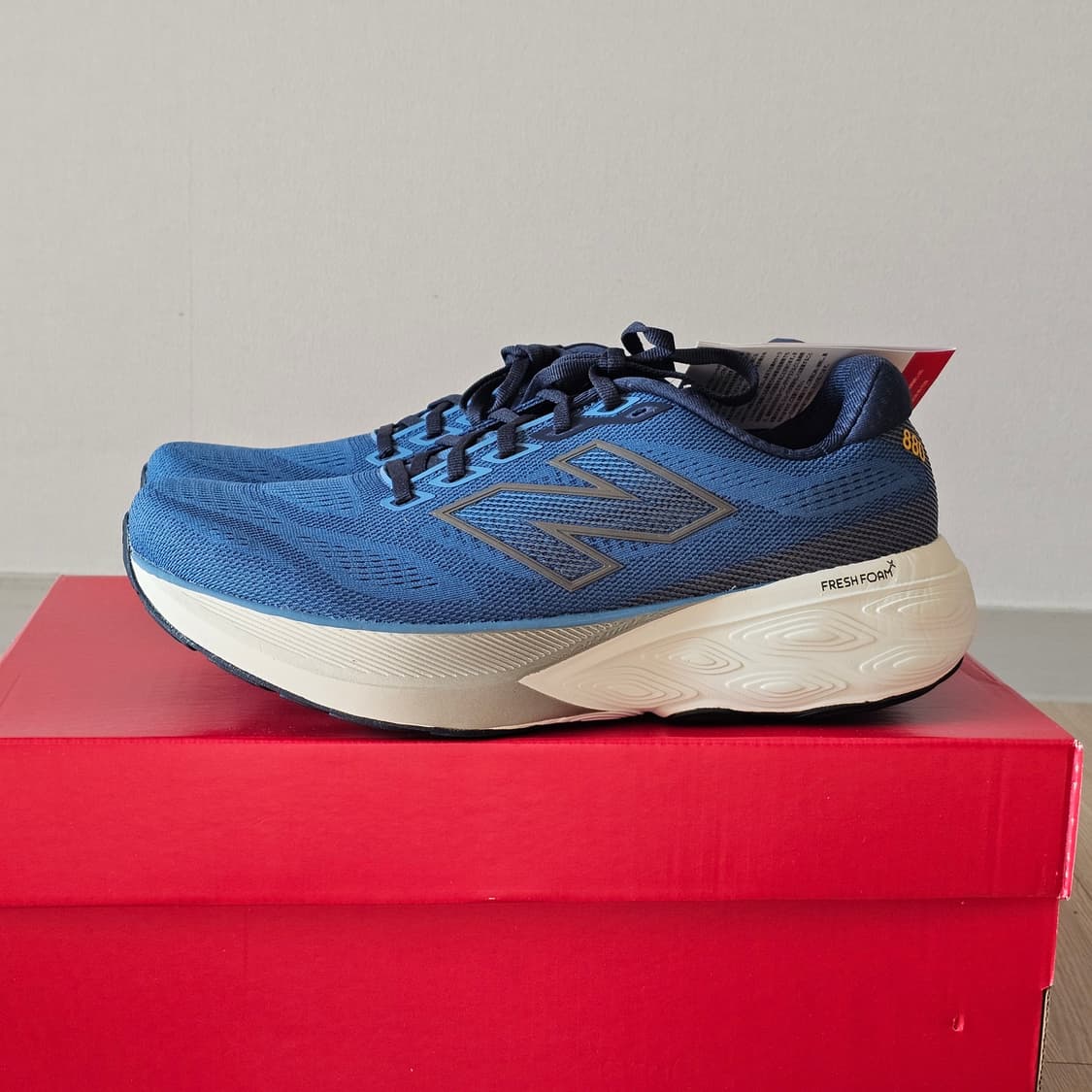 280 새제품 뉴발란스 프레쉬폼X 880 v15 2E 와이드 런닝화 신발 상품이미지2