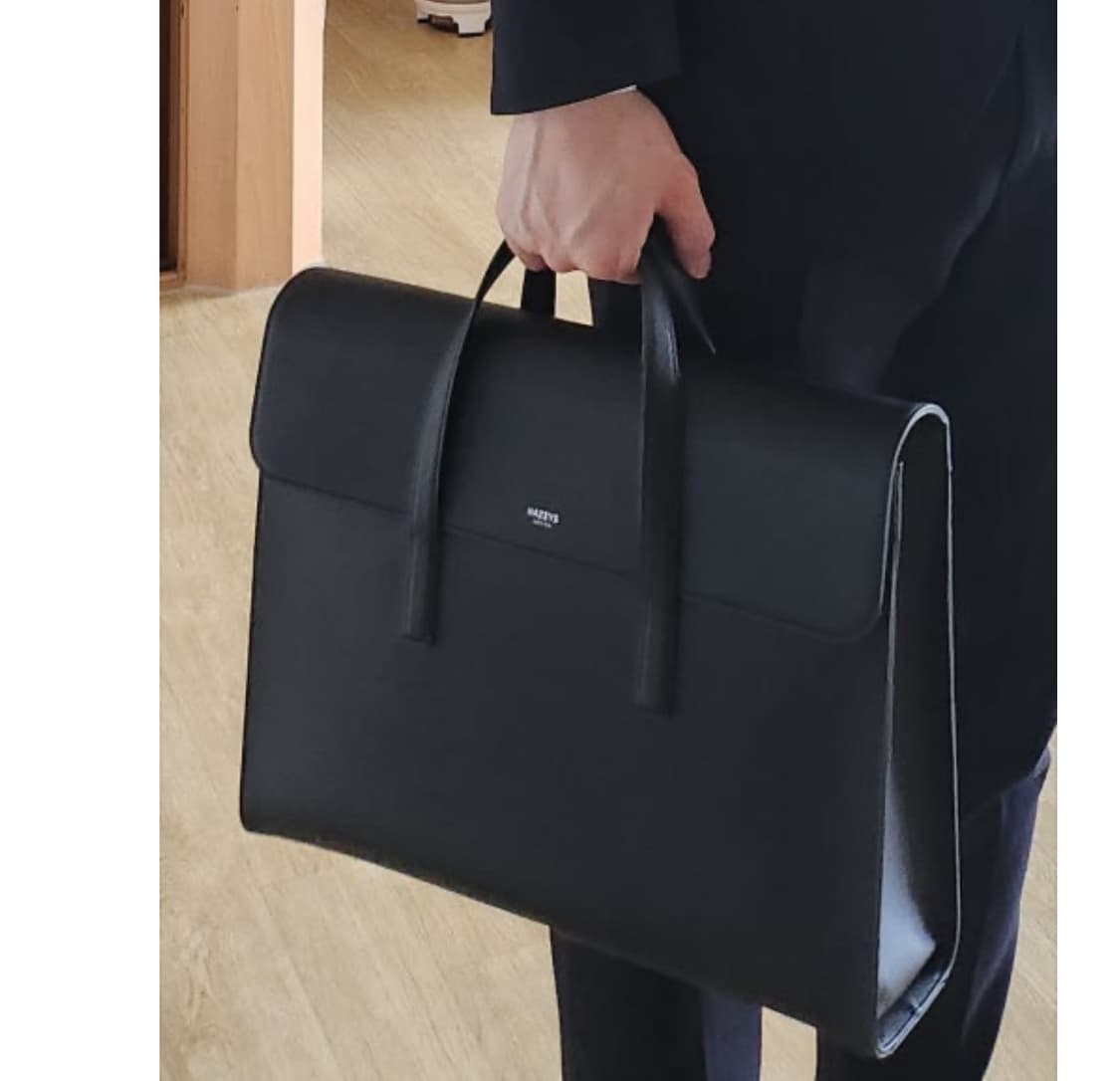 헤지스 서류가방, 토트백, 정장가방 팝니다 상품이미지1