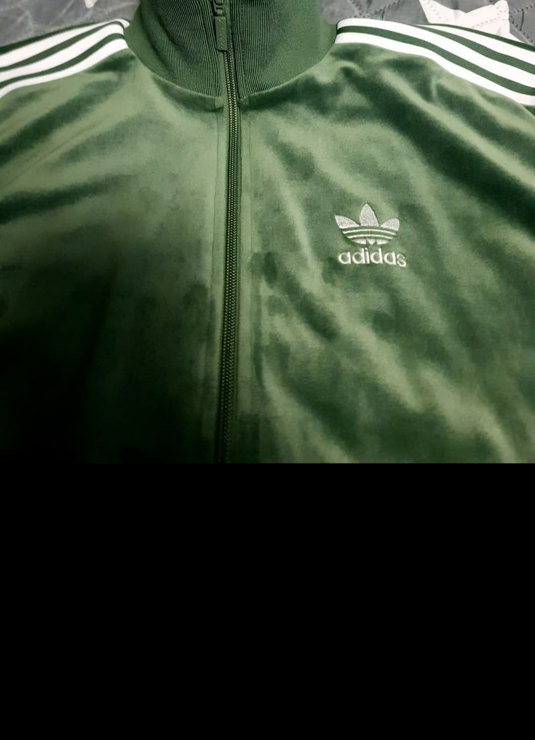 (블랙핑크 리사PICK)아디다스 파이어버드 벨벳 상하의 세트 올리브 그린 상품이미지2