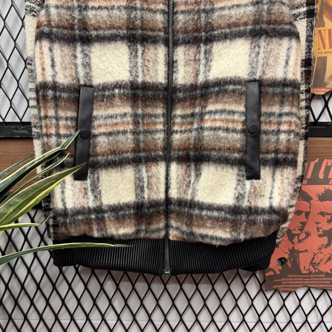 시스템 울 모헤어 블루종 자켓 체크 패턴 안감 퀼팅 디테일 브라운 화이트 상품이미지4