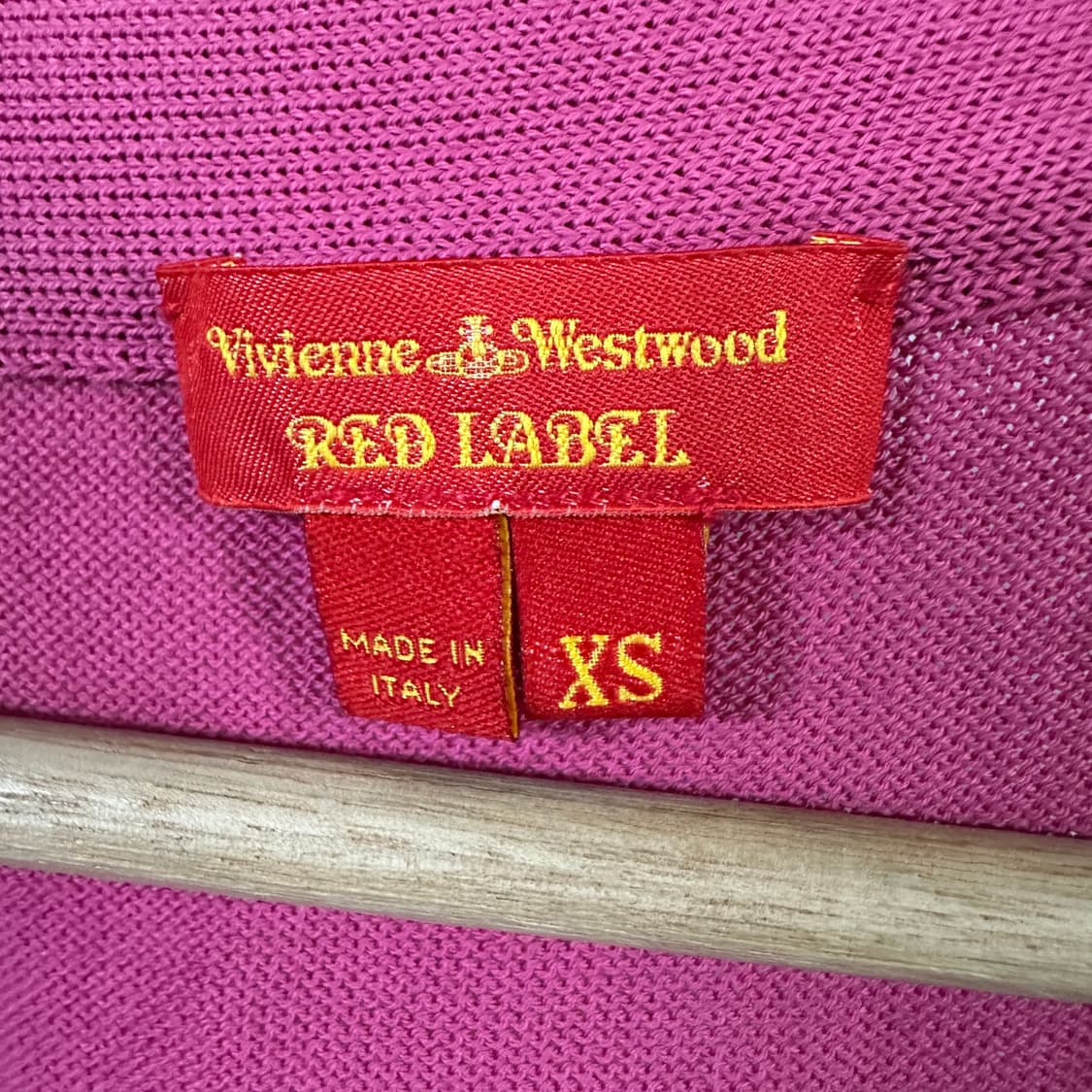 비비안 웨스트우드 브이넥 니트 상품이미지2