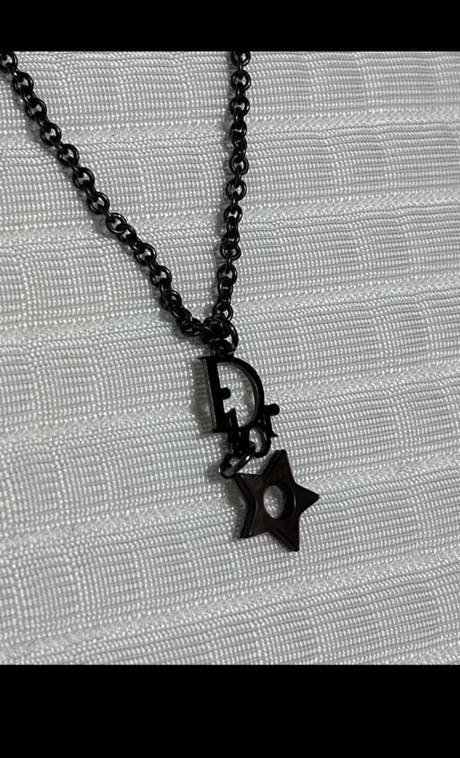 디올 흑니켈 오블리크 목걸이 상품이미지1