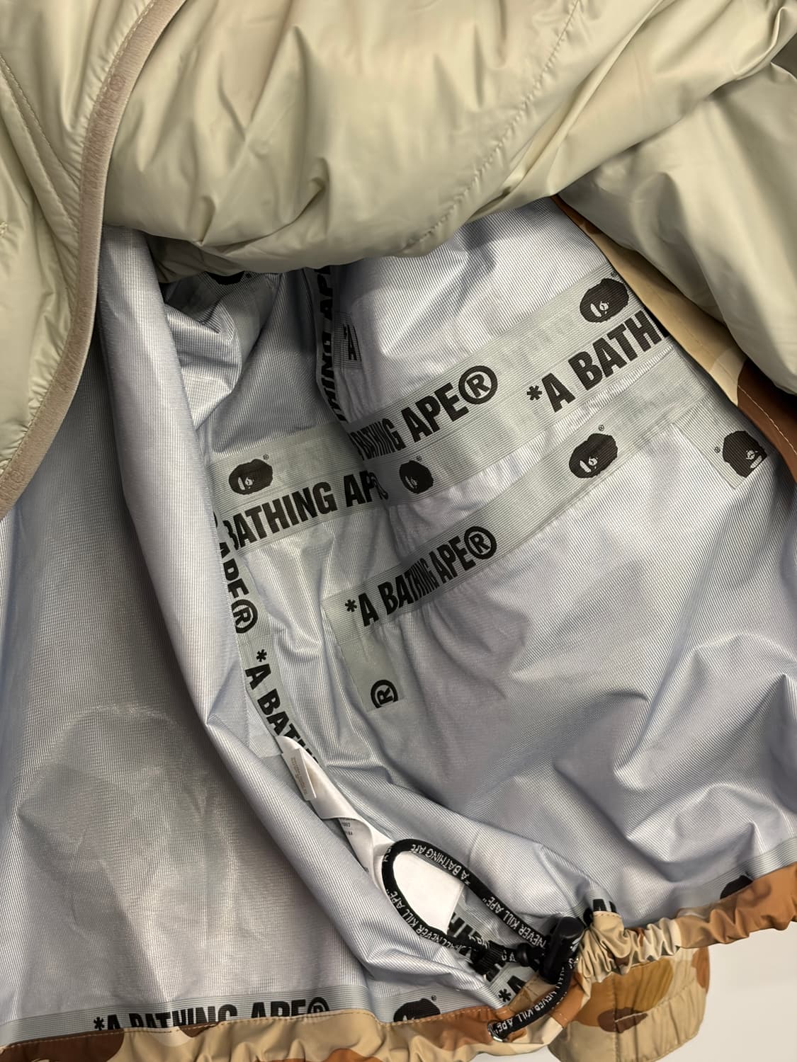 베이프 그라데이션 카모 투인원 스노우보드 자켓 상품이미지4