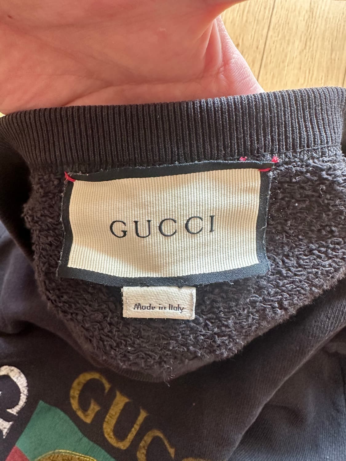 구찌 빈티지 박스로고 맨투맨 상품이미지3