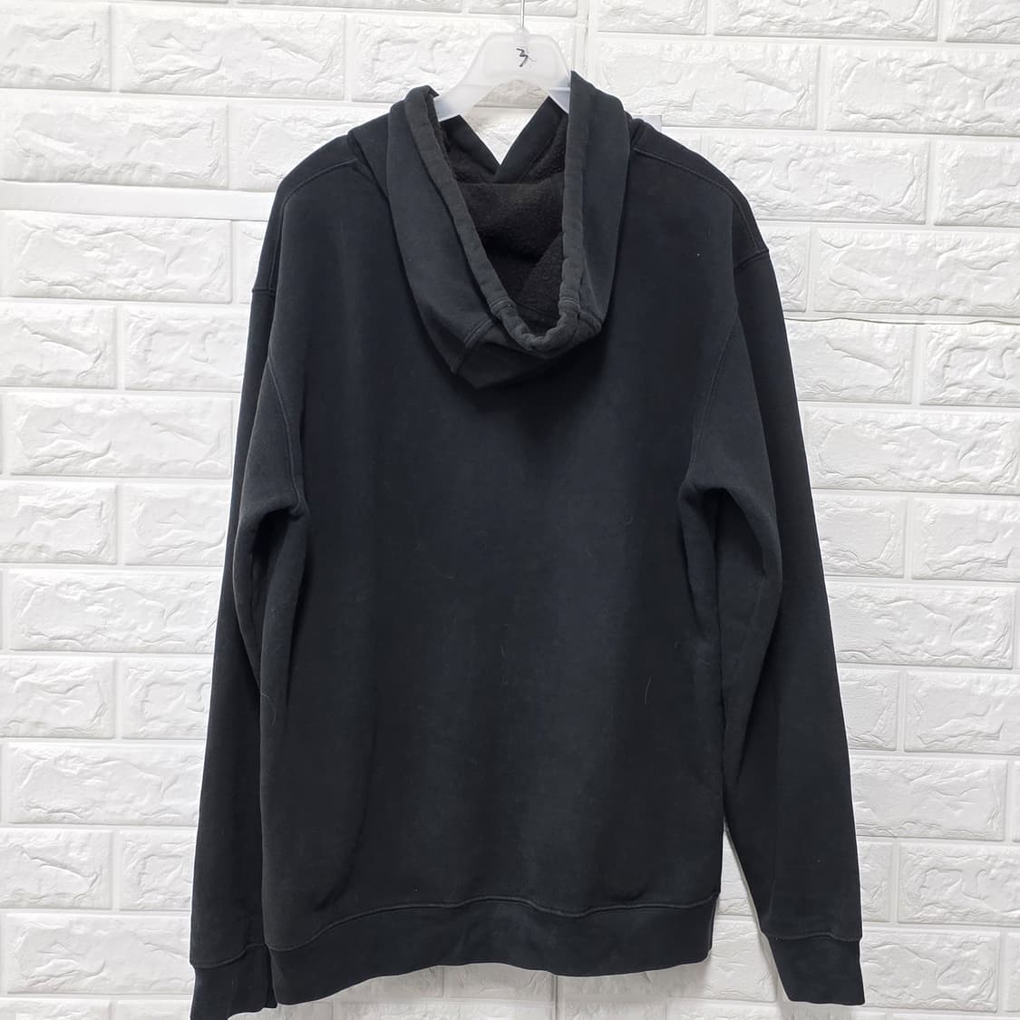 택포_ 칼하트 블랙 후드티 M 상품이미지4