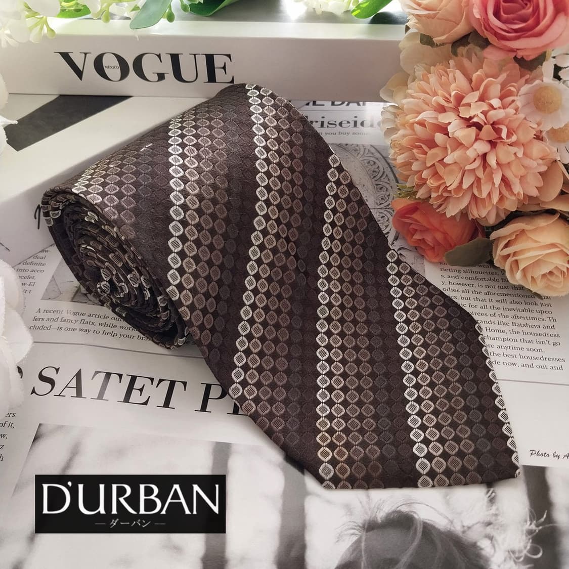 더반 실크 브라운 기하 스트라이프 패턴 넥타이 9cm A등급 K1753
 상품이미지2