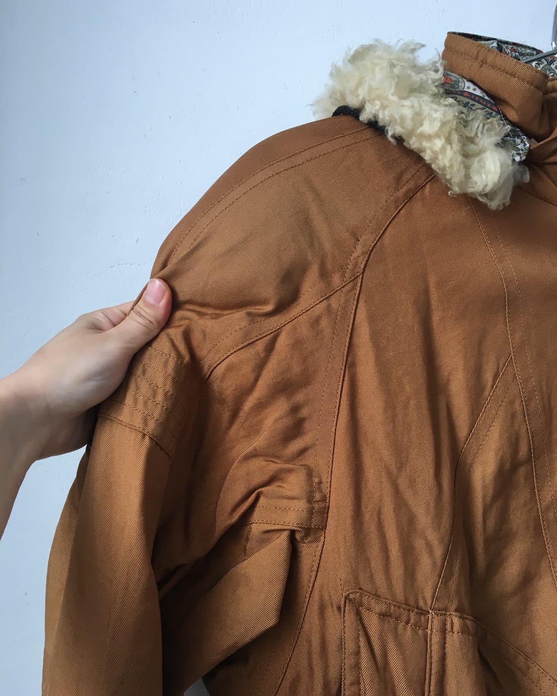 Fake fur hood bomber jacket 상품이미지6