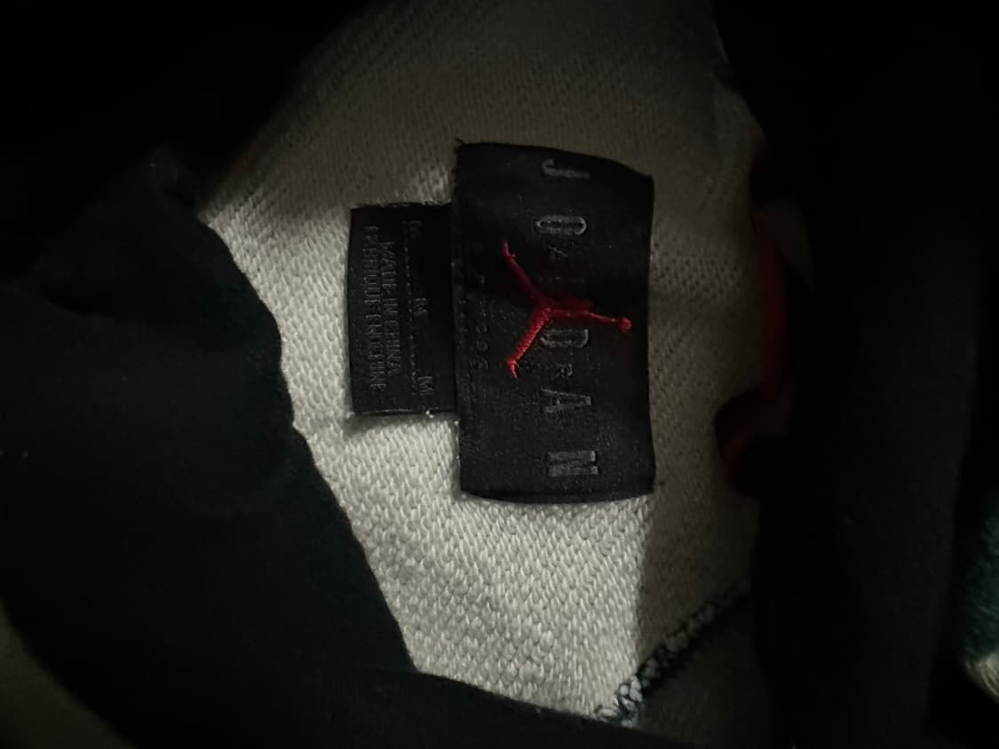 나이키 조던 FLIGHT 카모 후드티 상품이미지4