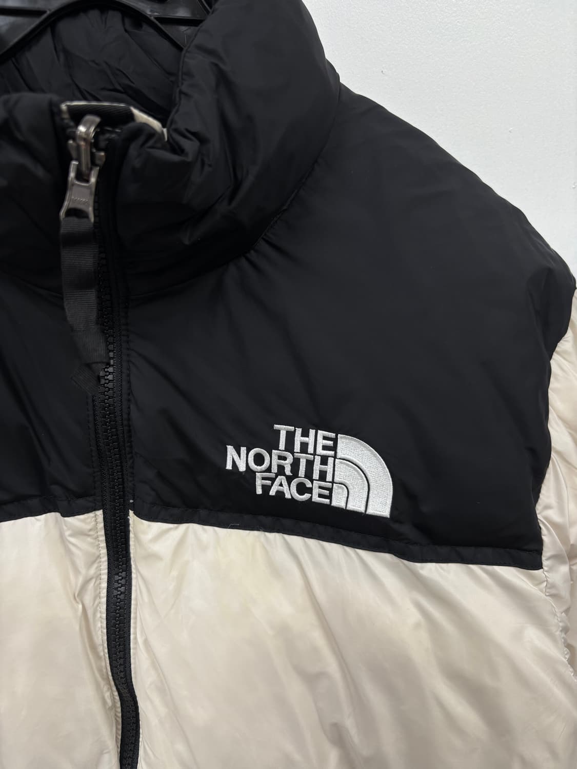 노스페이스 눕시  다운패딩 상품이미지3