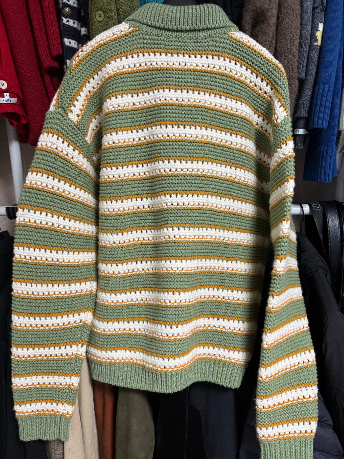 stu,stu office 스트라이프 가디건 팝니다 상품이미지2