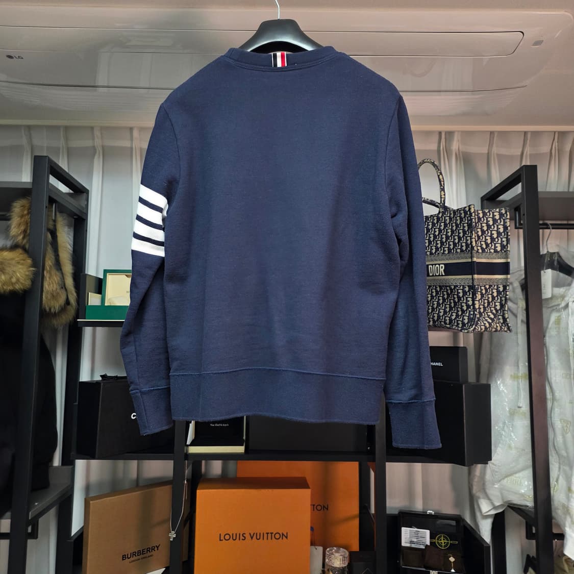 {클로젯}[4]톰브라운 사선완장 맨투맨 상품이미지2