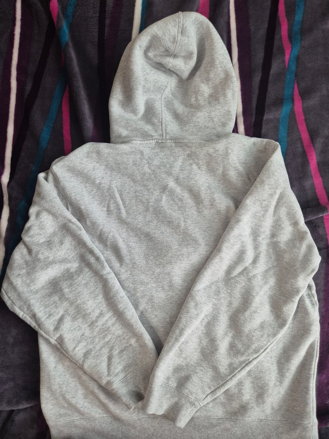 (L)스투시 스탁로고 아플리케 후드 상품이미지3