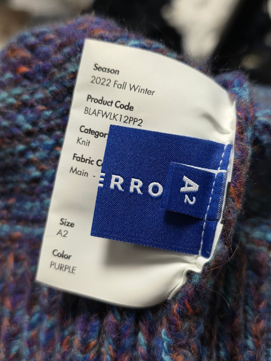 아더에러 22fw 트리폴 크롭니트 상품이미지4