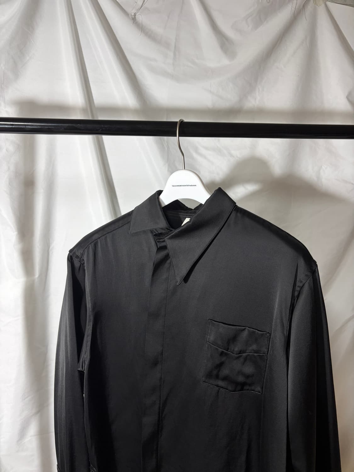 소시오츠키 비대칭 라인 셔츠 상품이미지1