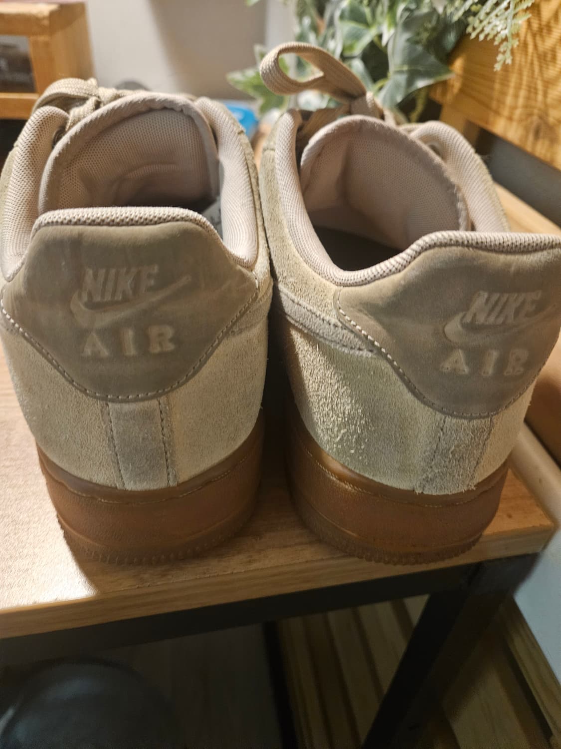 나이키 에어포스1 스웨이드 머쉬룸 된장포스 운동화 상품이미지3