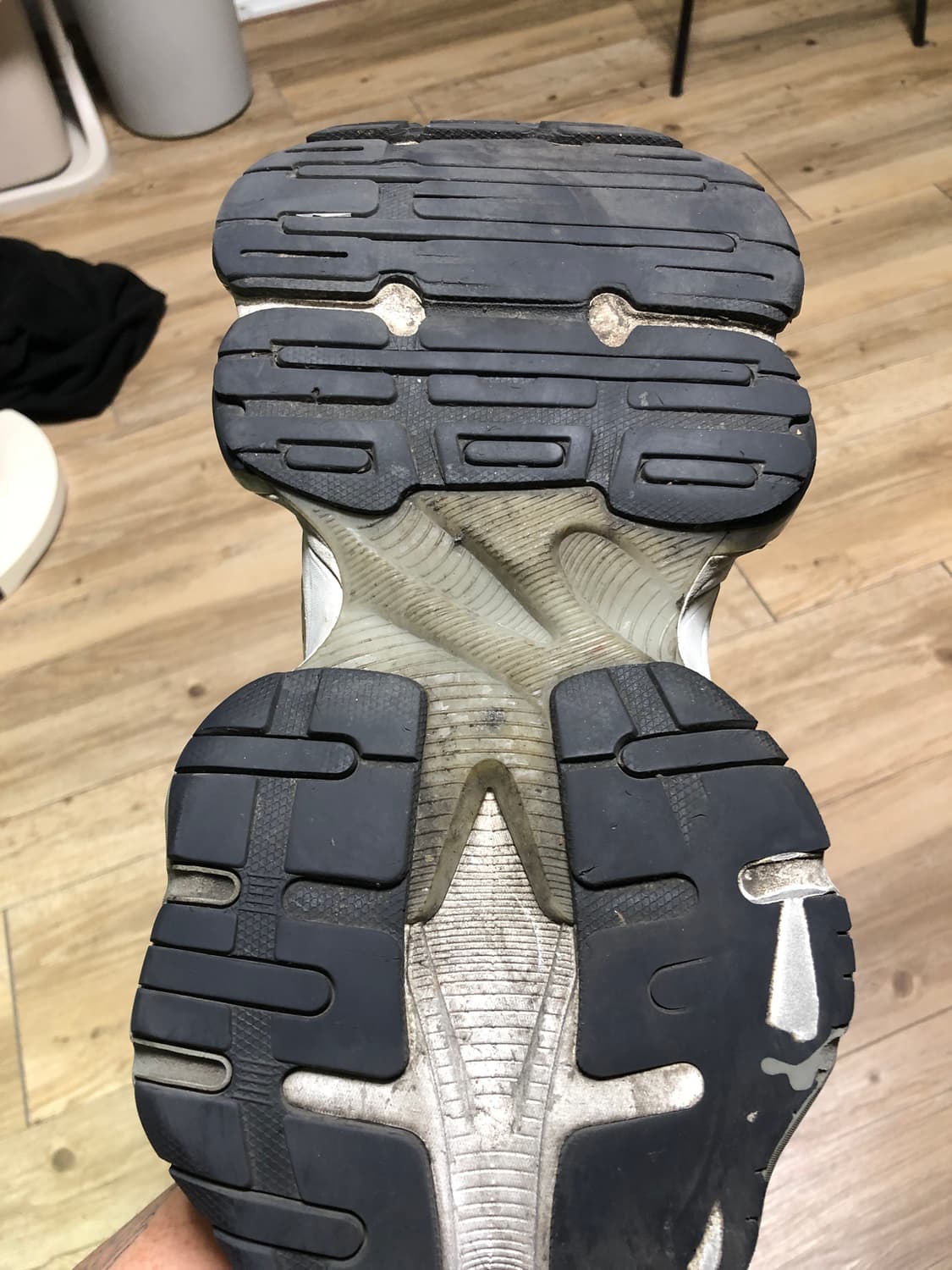 발렌시아가 카고 스니커즈 상품이미지4