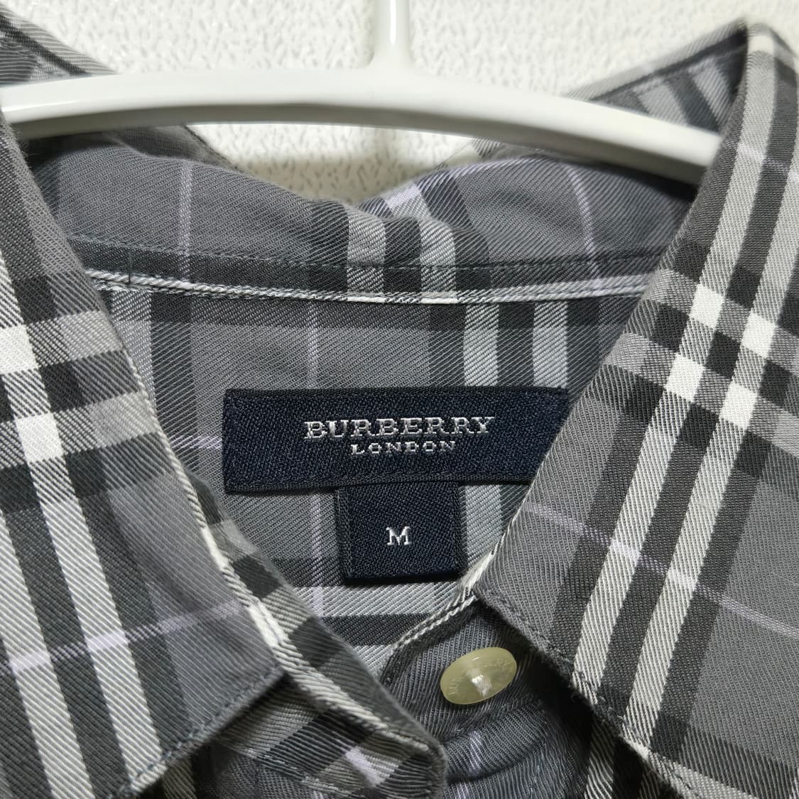 버버리 체크 셔츠 / 여성 셔츠  상품이미지4