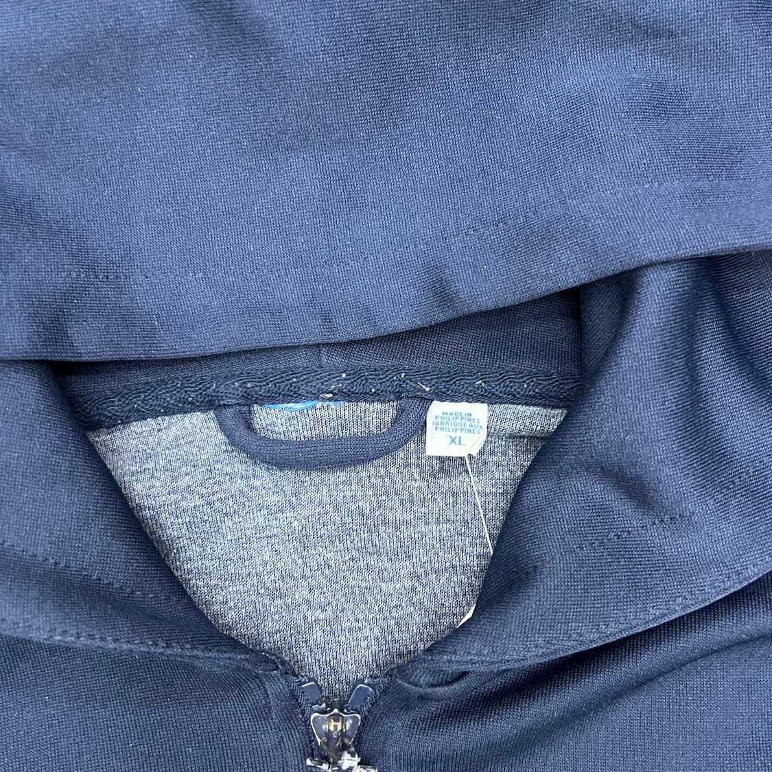 착샷O 아디다스 네이비 후드플락 져지 상품이미지2