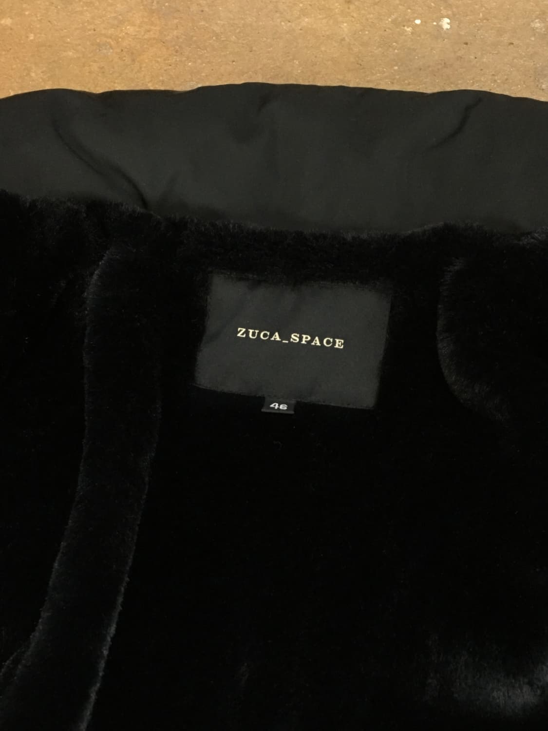 주카 스페이스 오리지널 구스다운 숏 패딩 상품이미지6