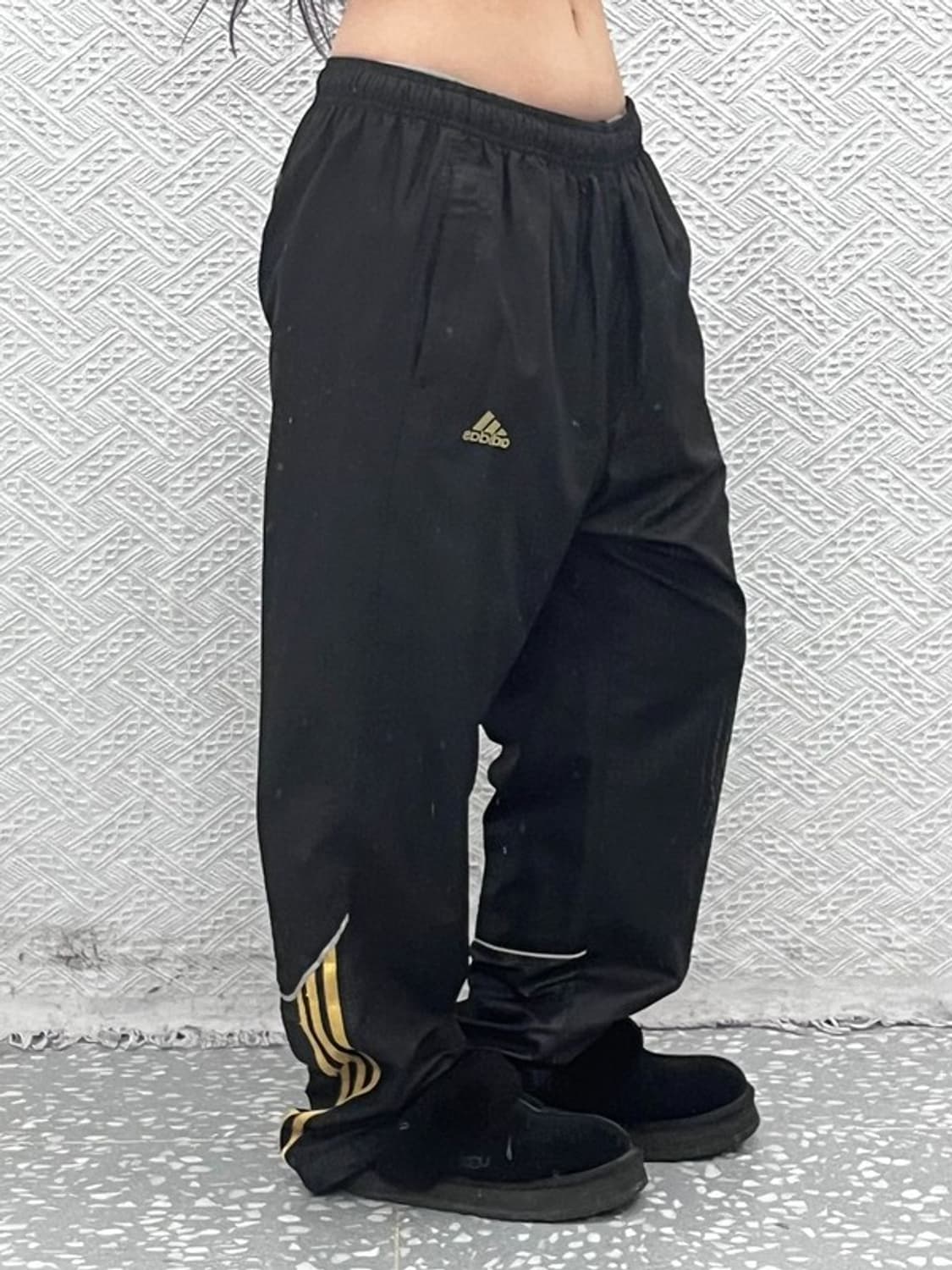 아디다스 올드스쿨 레트로 00s 검골 웜업 트랙팬츠 105 C10088 상품이미지1