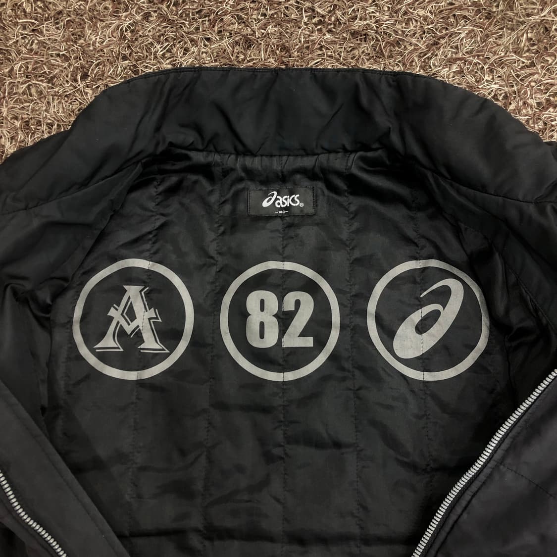 아식스 00s 바람막이 점퍼 상품이미지4
