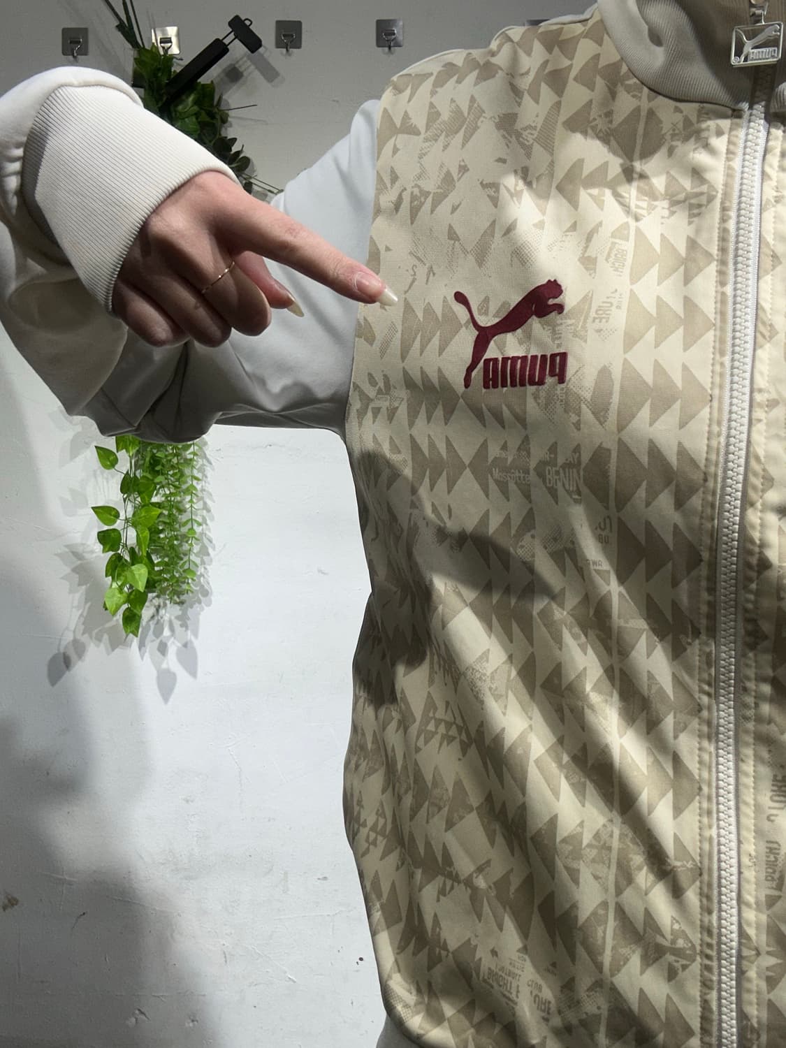 푸마 아이보리 패턴 트랙탑 져지 M 상품이미지4