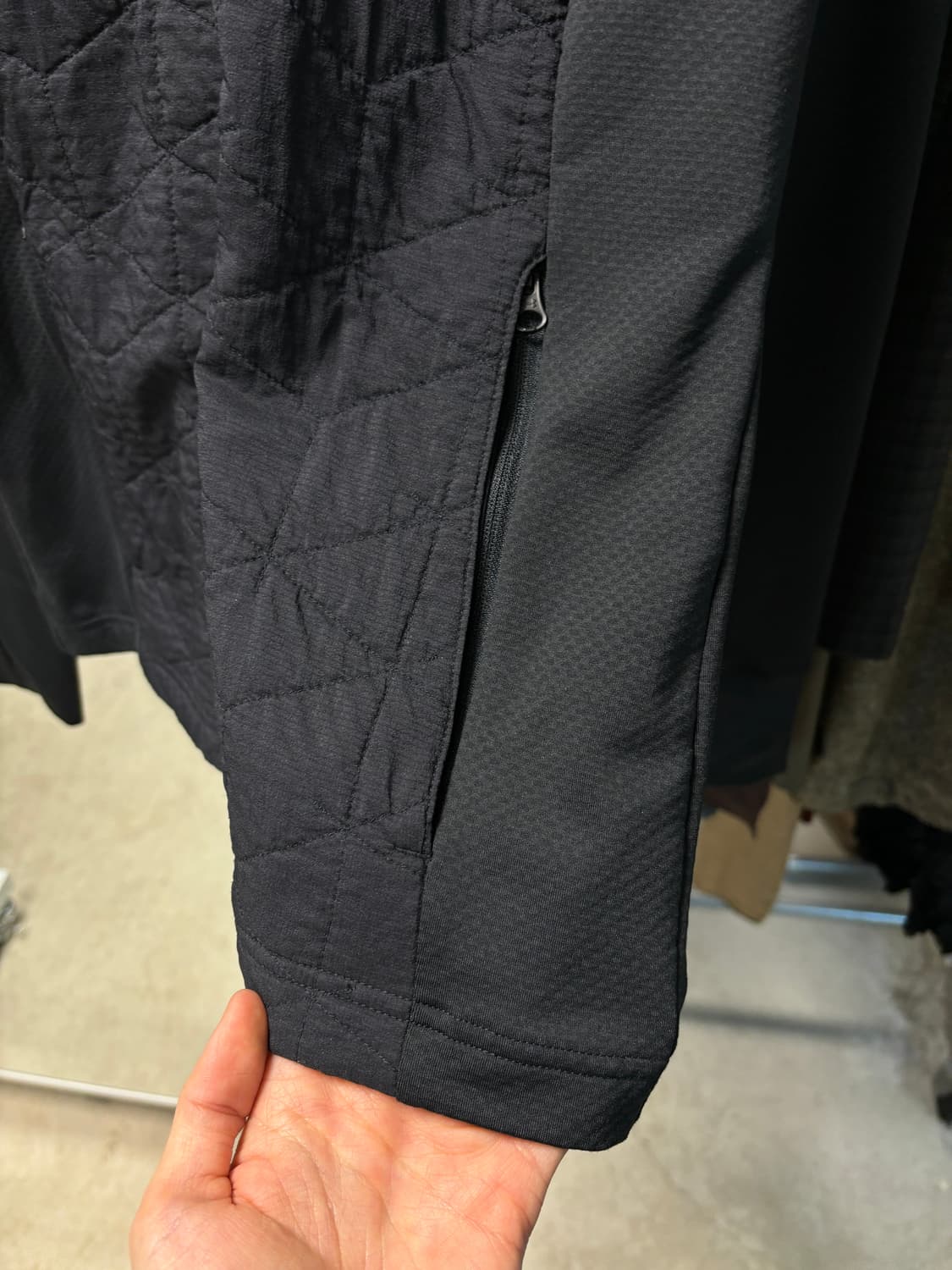 언더아머 트랙자켓 상품이미지6