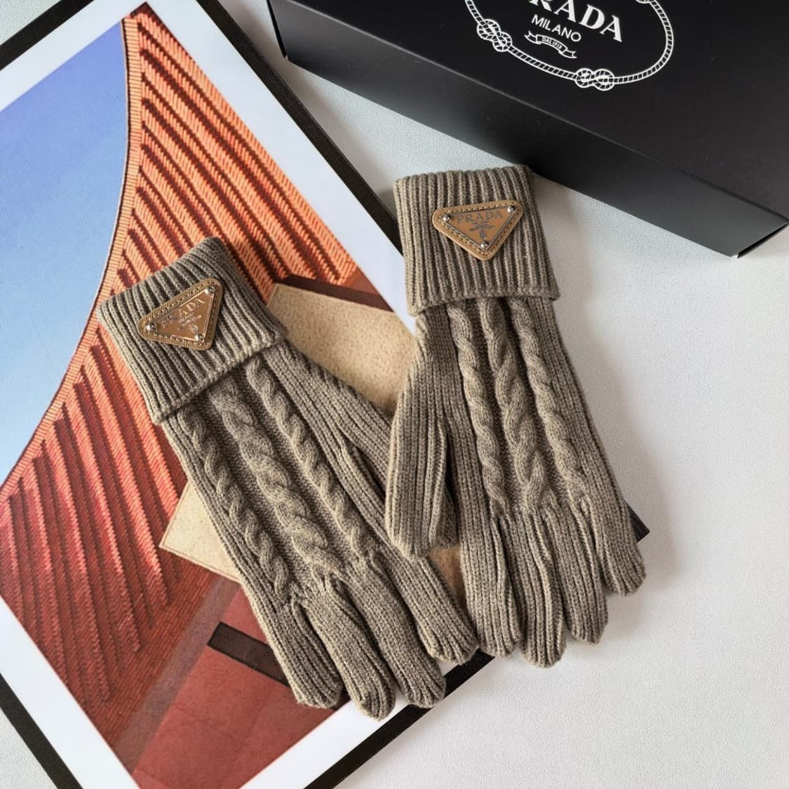 프라다 장갑 여성 기모
 상품이미지3