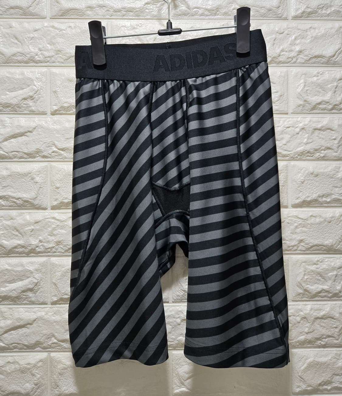 거의새것/ 아디다스 에어로레디 프로 테니스 쇼츠 레깅스 M 상품이미지2