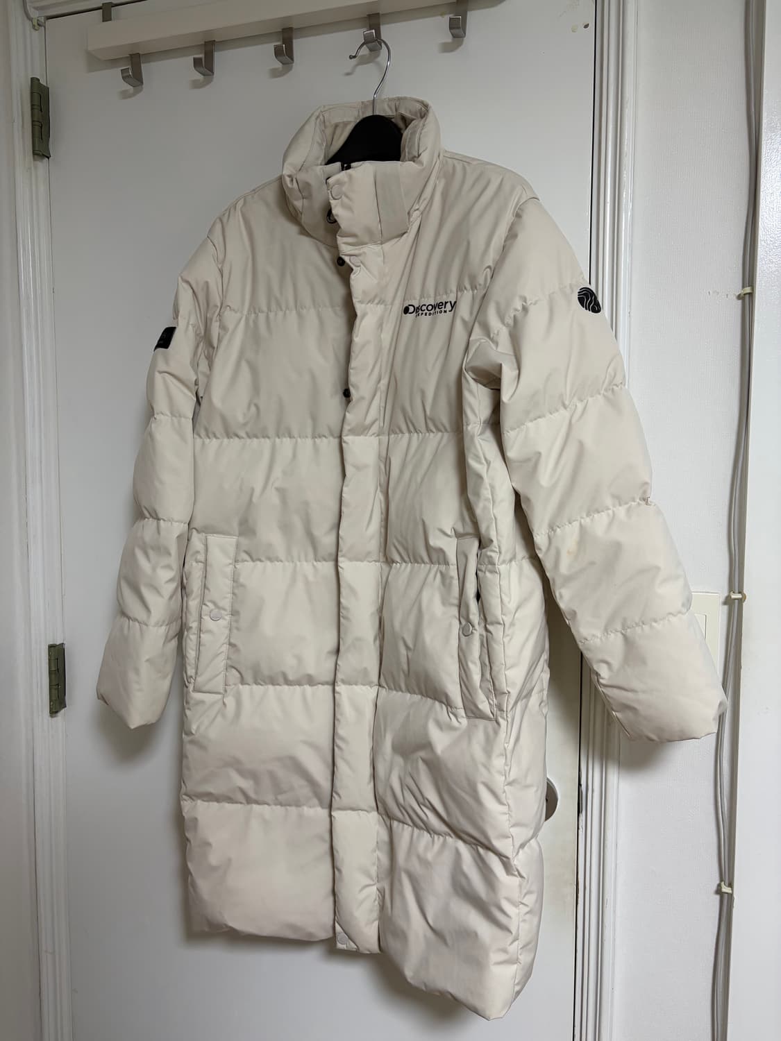 디스커버리 롱패딩 화이트 (100) 상품이미지1