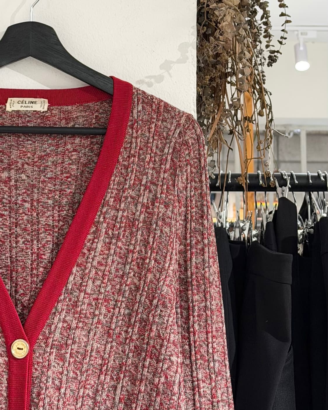 셀린느 레드 퓨어울 금장 버튼 브이넥 가디건 상품이미지3