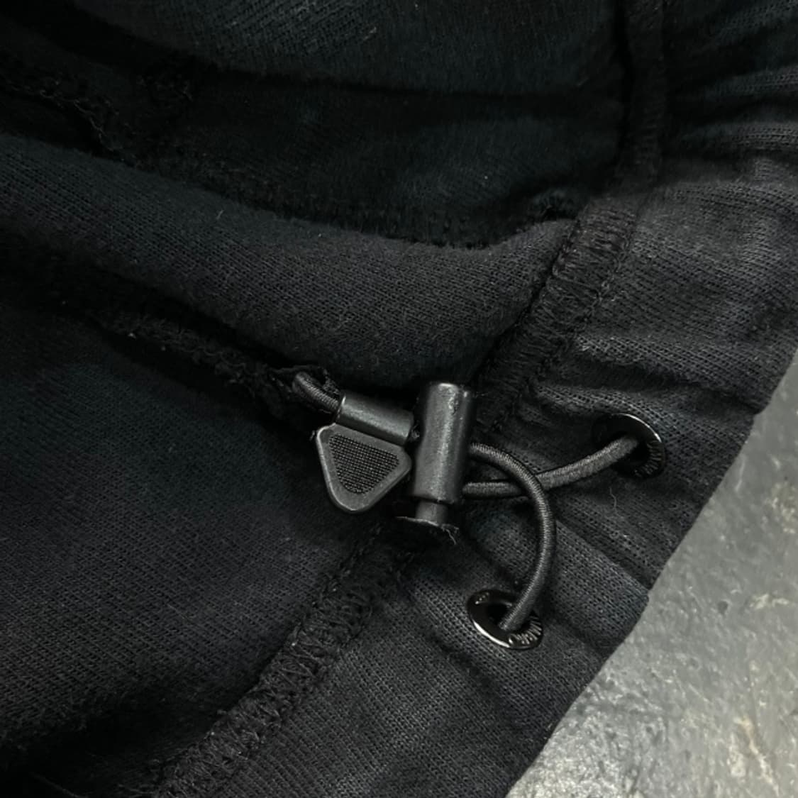 105 엄브로 반집업 맨투맨 상품이미지5