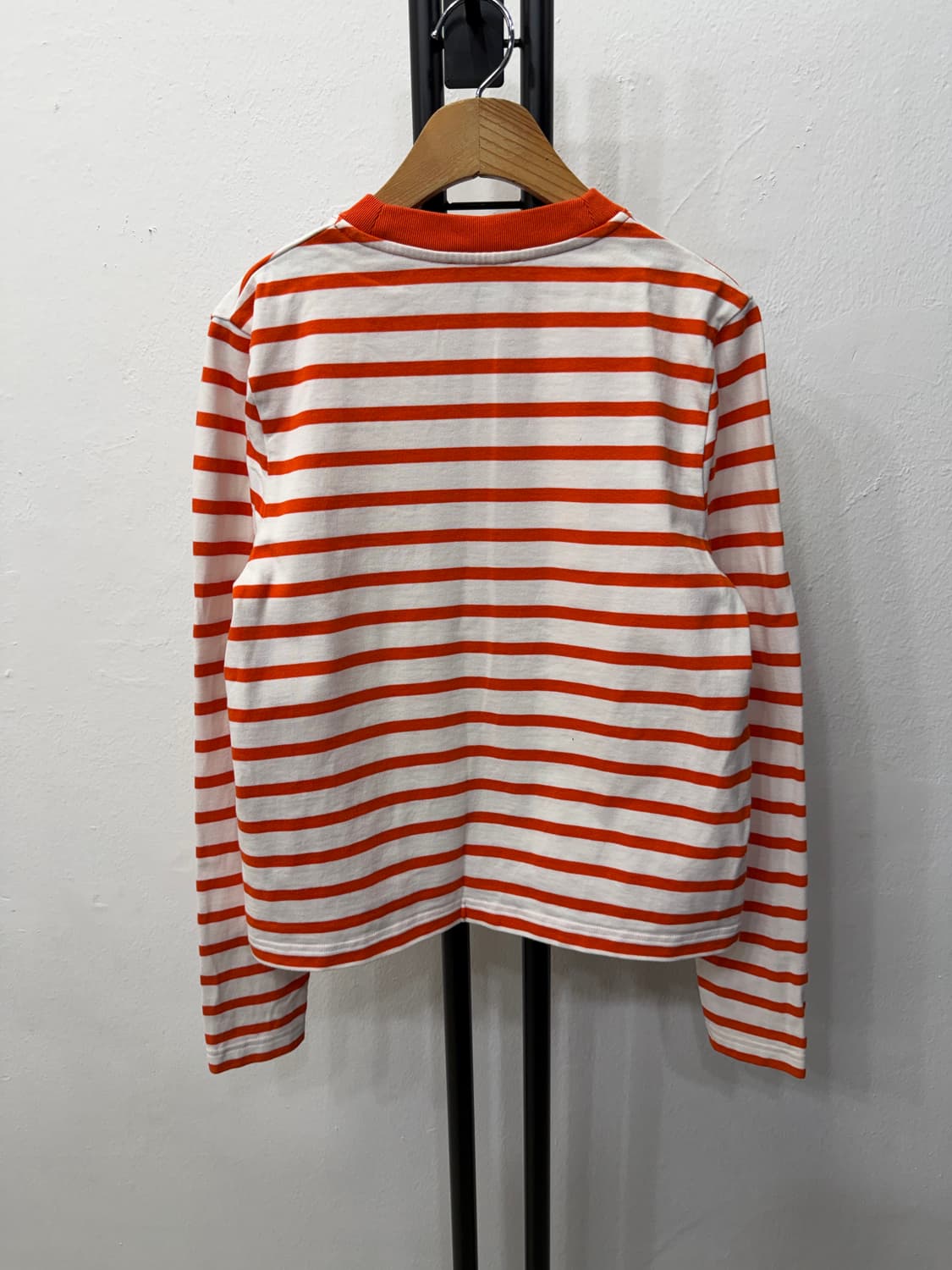 정품) COS 코스 오렌지 스트라이프 긴팔 티셔츠 S 상품이미지4