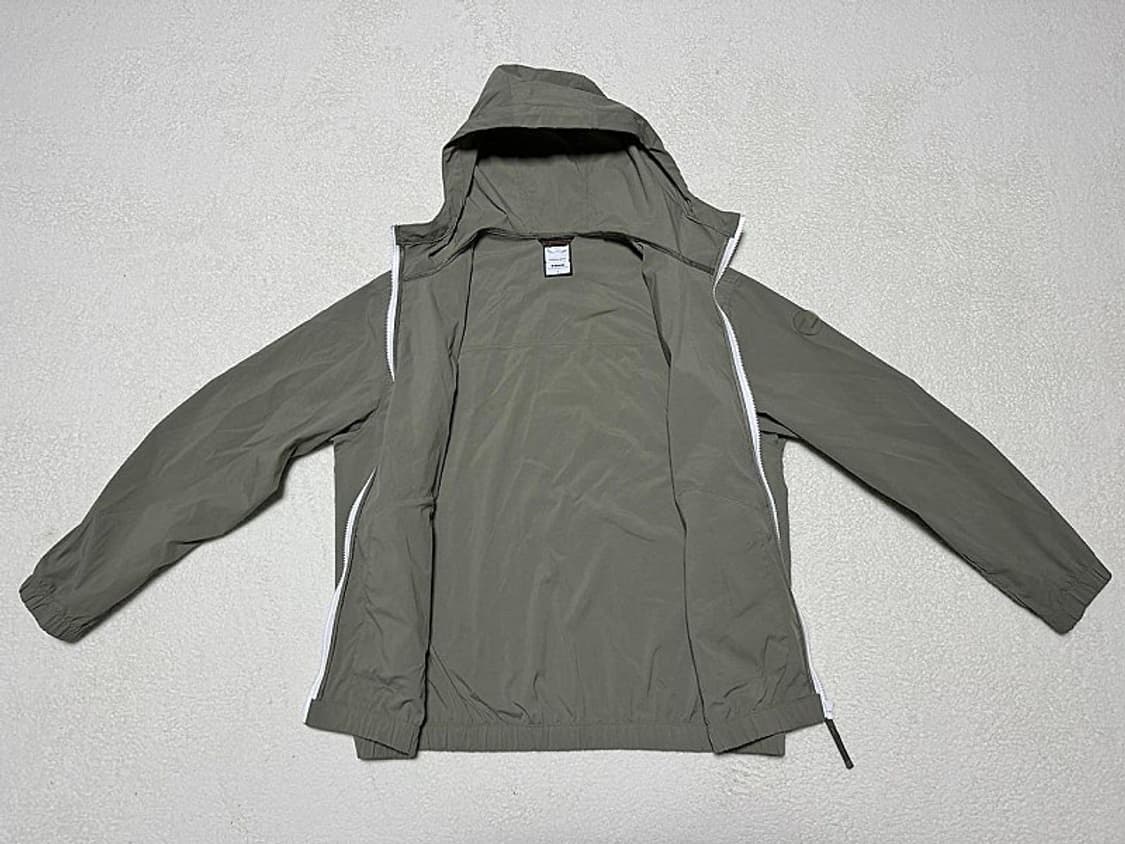 아이더 모션 프리 바람막이 자켓 남성용 105사이즈 상품이미지2