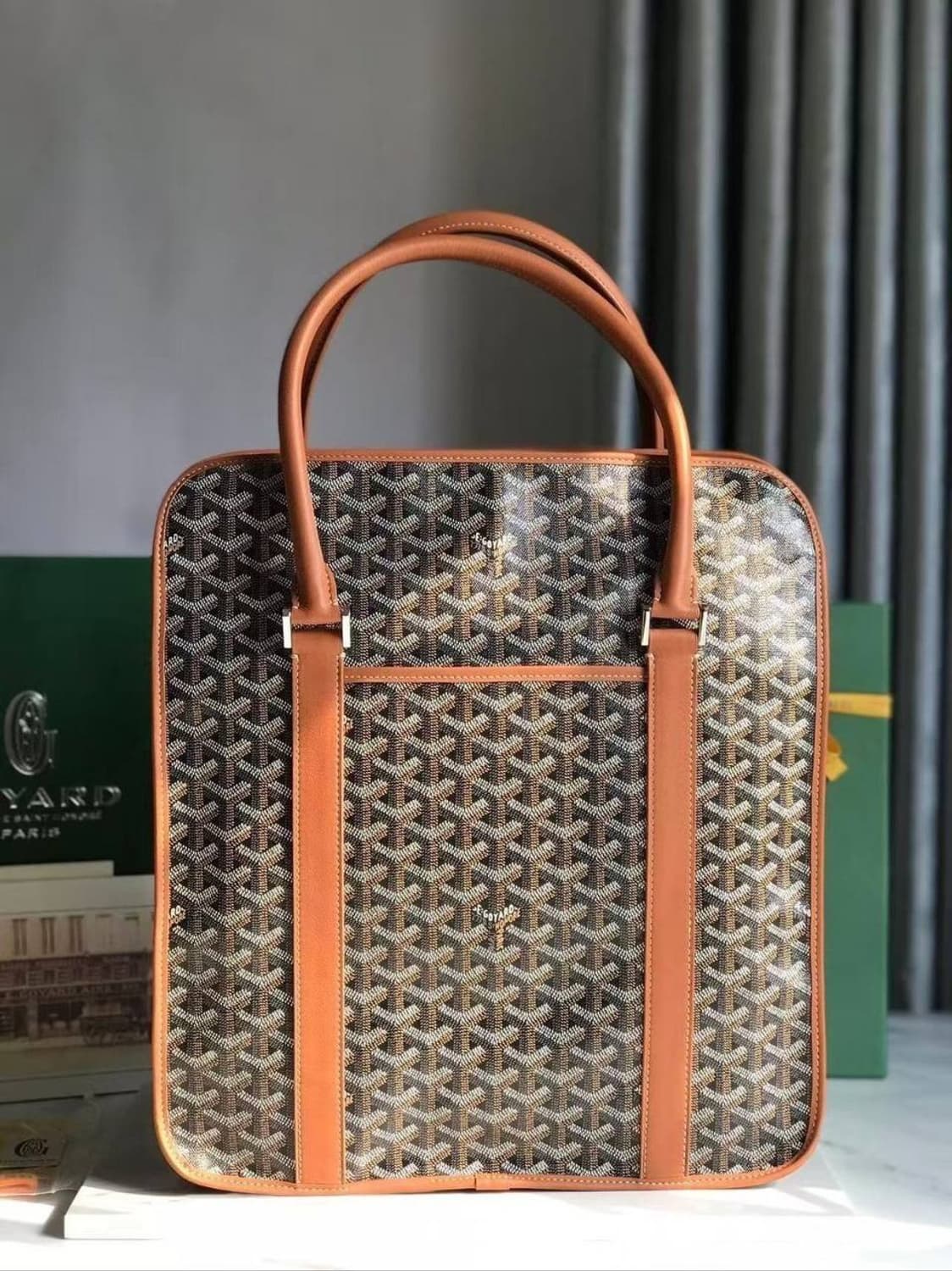 고야드(Goyard) 부르곤 백 상품이미지2